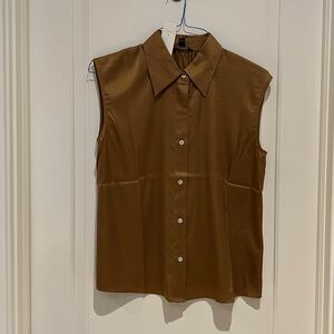 Banana Republic Sleeveless Beige Button-Up Blouse